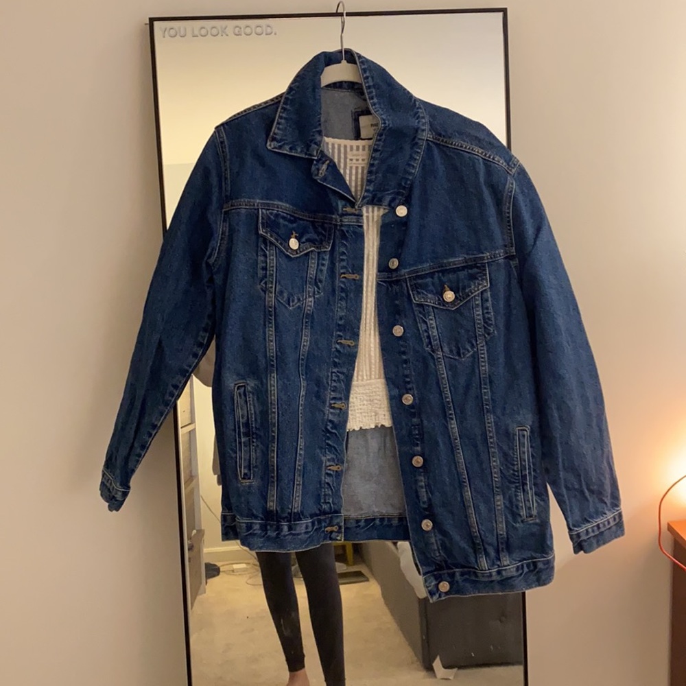 Oversized jeans jacket